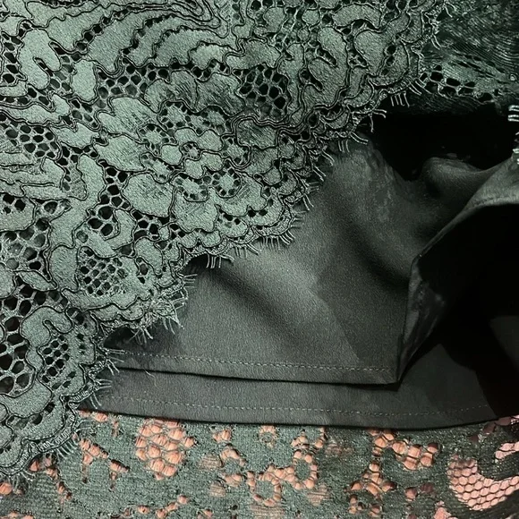 SANDROemerald green Raquel lace mock neck cap sleeve romper, size 1 or small